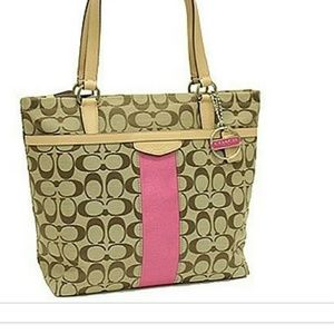💕🆕💯 MAKE OFFER! Coach khaki/pink tote 💕